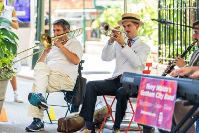 musicians play ragtime outdoors in Midtown Manhattan.