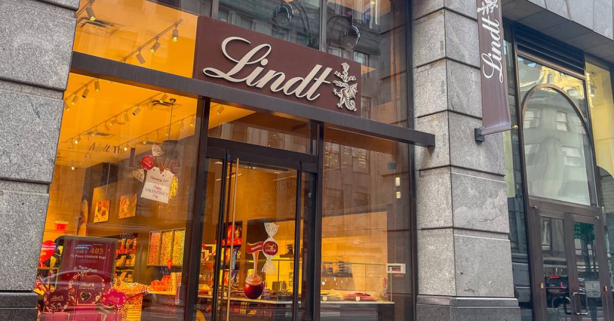 Lindt - ♪　 Lindt Lindor Fudge Swirl Milk Chocolate Truffles